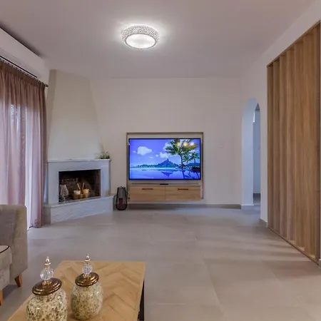 Διαμέρισμα Gouves Family House With Jacuzzi *