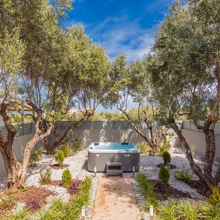 Gouves Family House With Jacuzzi Διαμέρισμα Kato Gouves
